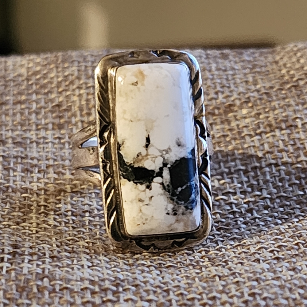 Native American White Buffalo Ring, Sz 9.5